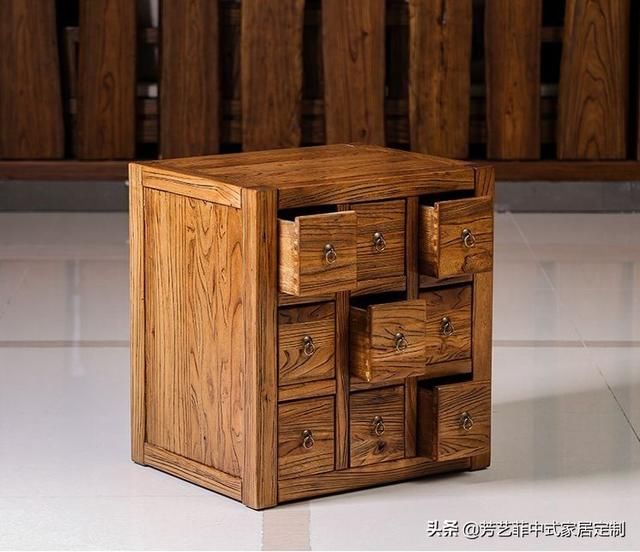 家具|一屋子新中式榆木家具，这种充满岁月沉淀的美，简直太震撼了