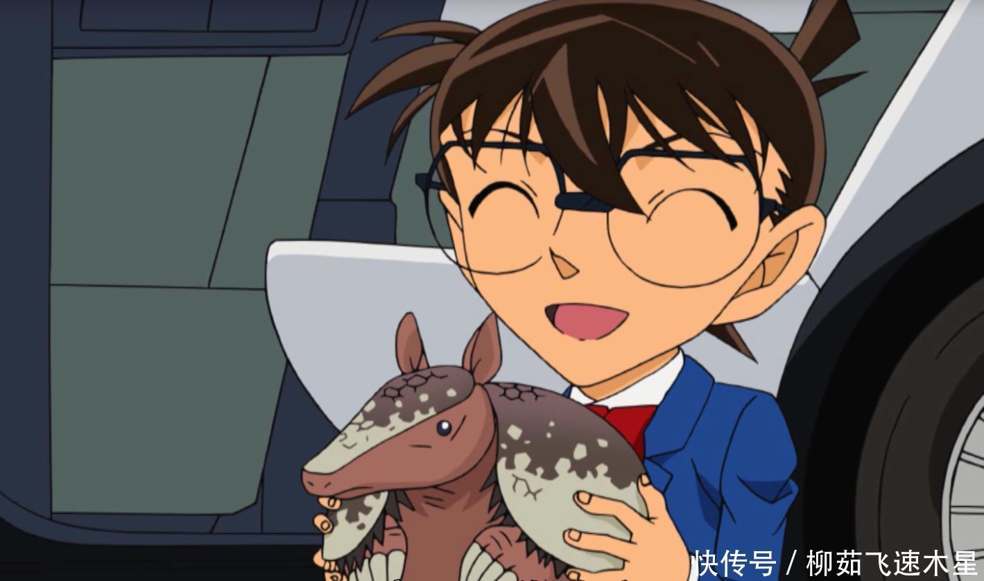 侦探|名侦探柯南1033“金田一”带柯南破案,“琴酒科恩”变身怪盗基德!