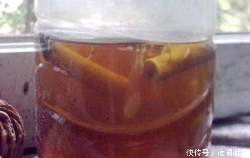 花盆里的“小飞虫”越来越多,教你几个除虫小方法,简单又好用