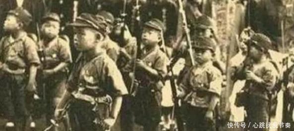 小孩|二战期间的日本国内老照片民众很狂热，小孩让人不寒而栗！