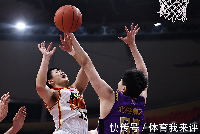 篮板|吉林男篮赢球大功臣!锋线悍将轰20+7,值得杜锋信任,入选国家队