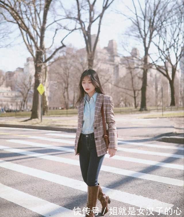 穿搭 果然,西服外套还是配“牛仔裤”才洋气,显高显瘦,关键还耐看!