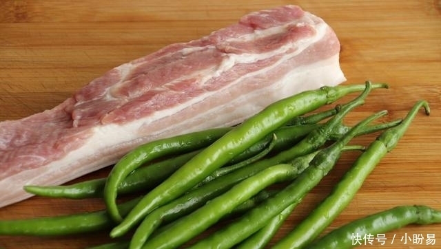 做法|农家小炒肉最好吃的做法,做对1步,香辣开胃,肥而不腻