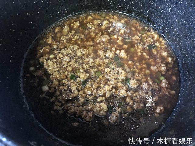 好吃|豆腐加2个鸡蛋,不煎也不煮,蒸一蒸就好,口感嫩滑,太好吃了