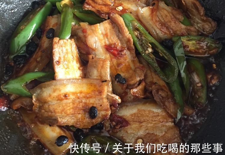 回锅肉怎么做才正宗?掌握4个技巧,软嫩可口,香浓不腻,太下饭