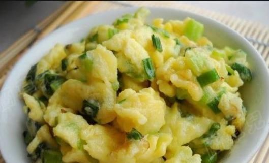 此物|医生提醒炒鸡蛋不能放此物，会严重威胁身体健康，你可知道