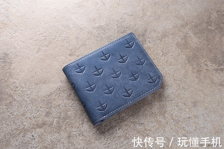 皮革 高达联名皮革产品:三大经典招牌机甲均亮相