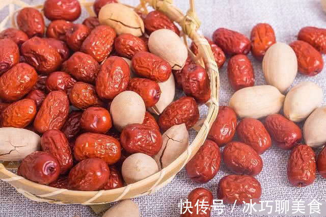 柠檬|枸杞加“它”泡水喝，一段时间，养肝排毒，肝脏可能“感激”你！