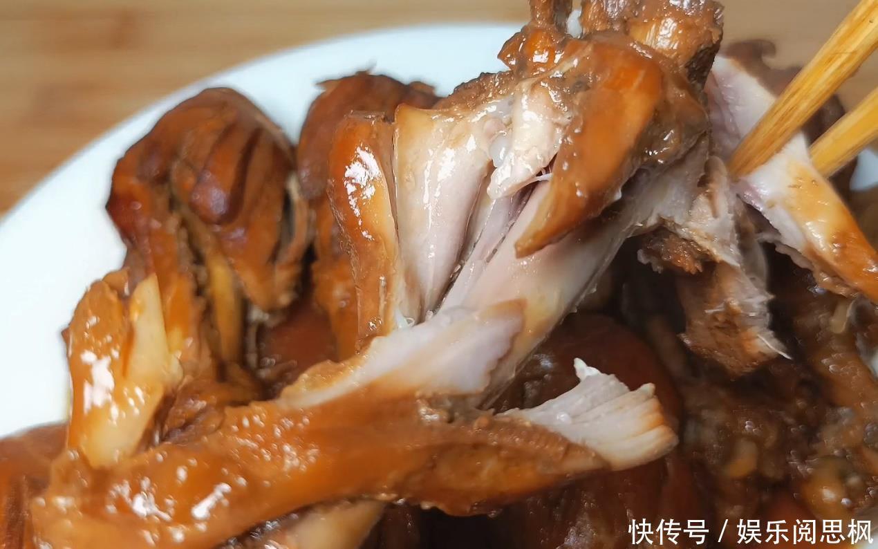 配方|酒店大厨珍藏多年的卤鸡腿配方，十分入味，筷子一夹就骨肉脱离