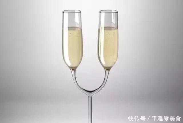 拖鞋|9个奇葩的设计,实在令人无法直视,简直一个都不能忍