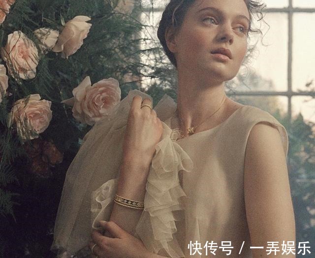 手镯 这些时下热门的奢侈品品牌,招牌手镯款式,值得你好好看看