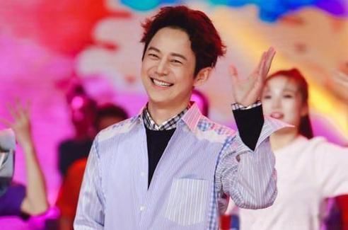 蔡徐坤|“掃娘風(fēng)暴”后，《快樂大本營》將被改版，丁程鑫能否繼續(xù)主持？