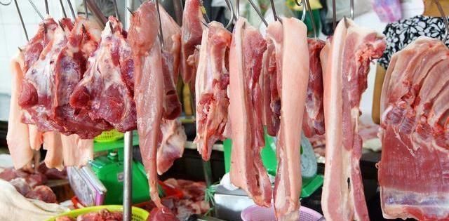 腥味|买猪肉时，遇到这3种尽量别买，肉腥味大还煮不烂，谁买谁吃亏