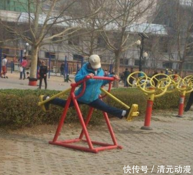 同意|轻松一刻:李大爷给一男生介绍对象,女方父母同意了