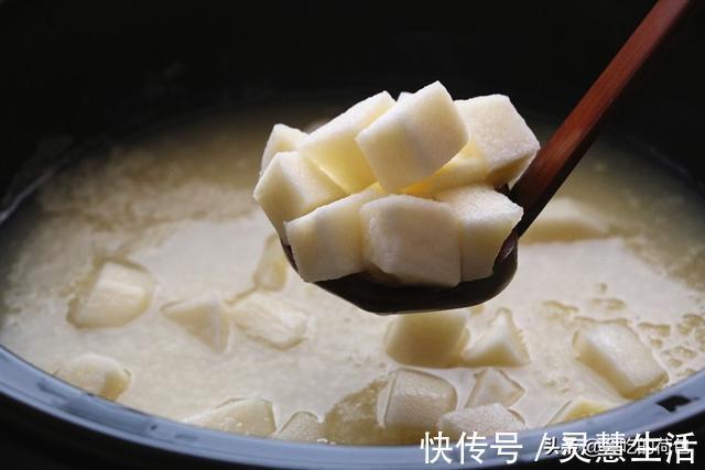 夏季|夏天，在小米粥里加上苹果，我家隔2天就煮，很多人不懂有啥用