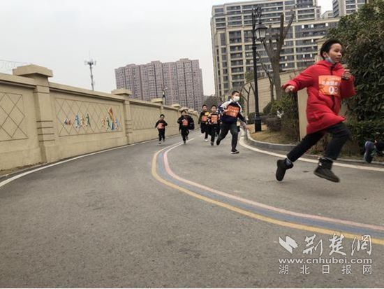 热身运动|“跑”进2022！黄石锁前社区举办迎新年健康长跑活动