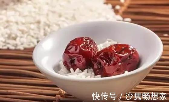 胃寒|红枣熬汤止咳润肺、可治疗胃寒、胃痛,达到保肝排毒等12大功效