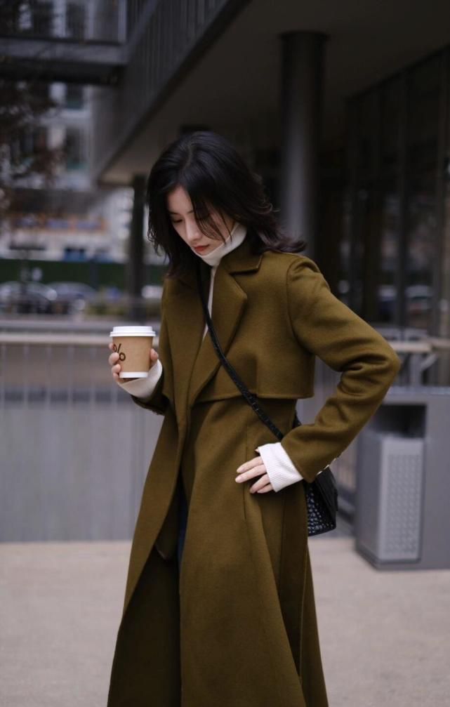 大衣|冬季最流行的4款大衣,不显老不扮嫩,实用优雅又高级