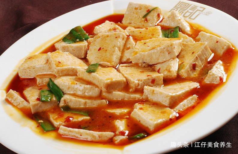 草酸钙|豆腐好吃，但却不能乱吃，吃豆腐有1大禁忌，还有很多人不清楚