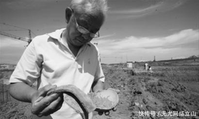 一块平淡无奇的“上课铃”,为何令专家热泪盈眶?如今是故宫至宝