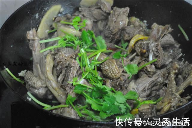冬天|鸭子如此烧,不腥不柴特别香,操作简单,我家每年吃掉几十只