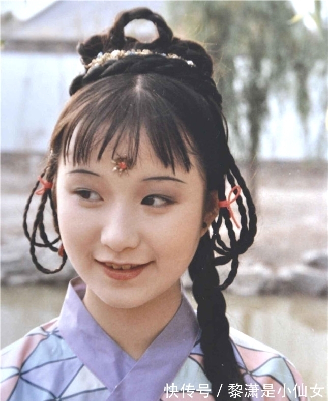 芳官!红楼梦:小生藕官为何偏偏分给了黛玉?你看她身上隐藏着什么秘密