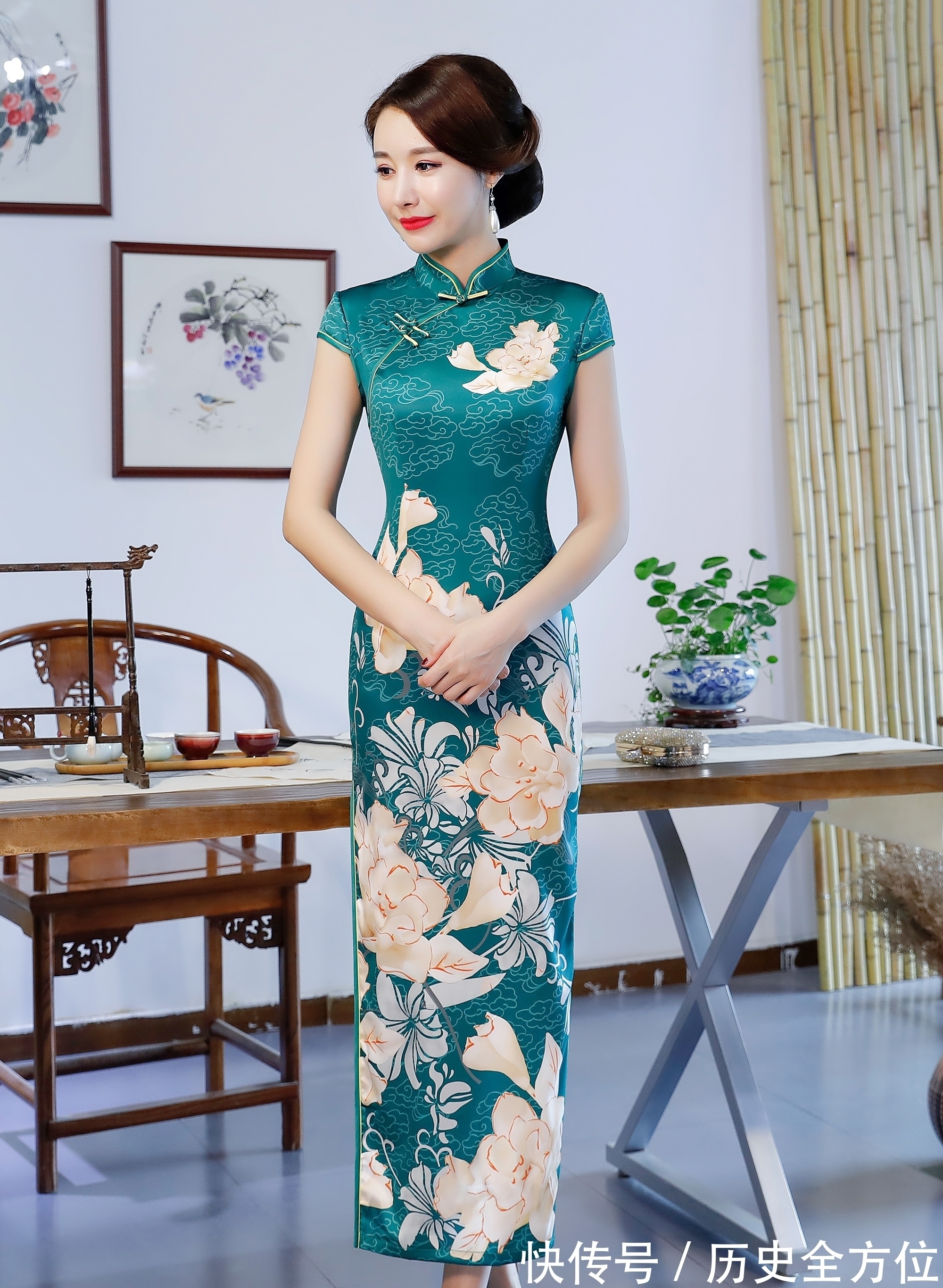 旗袍 为什么越来越多的男人喜欢看女人穿长款旗袍呢?