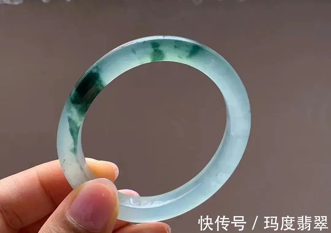 短径!你适合什么样的手镯?主要看这几点