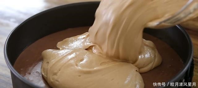 我们教你如何用饼干做蛋糕底,我们可以不用烤箱做米其林基本甜点