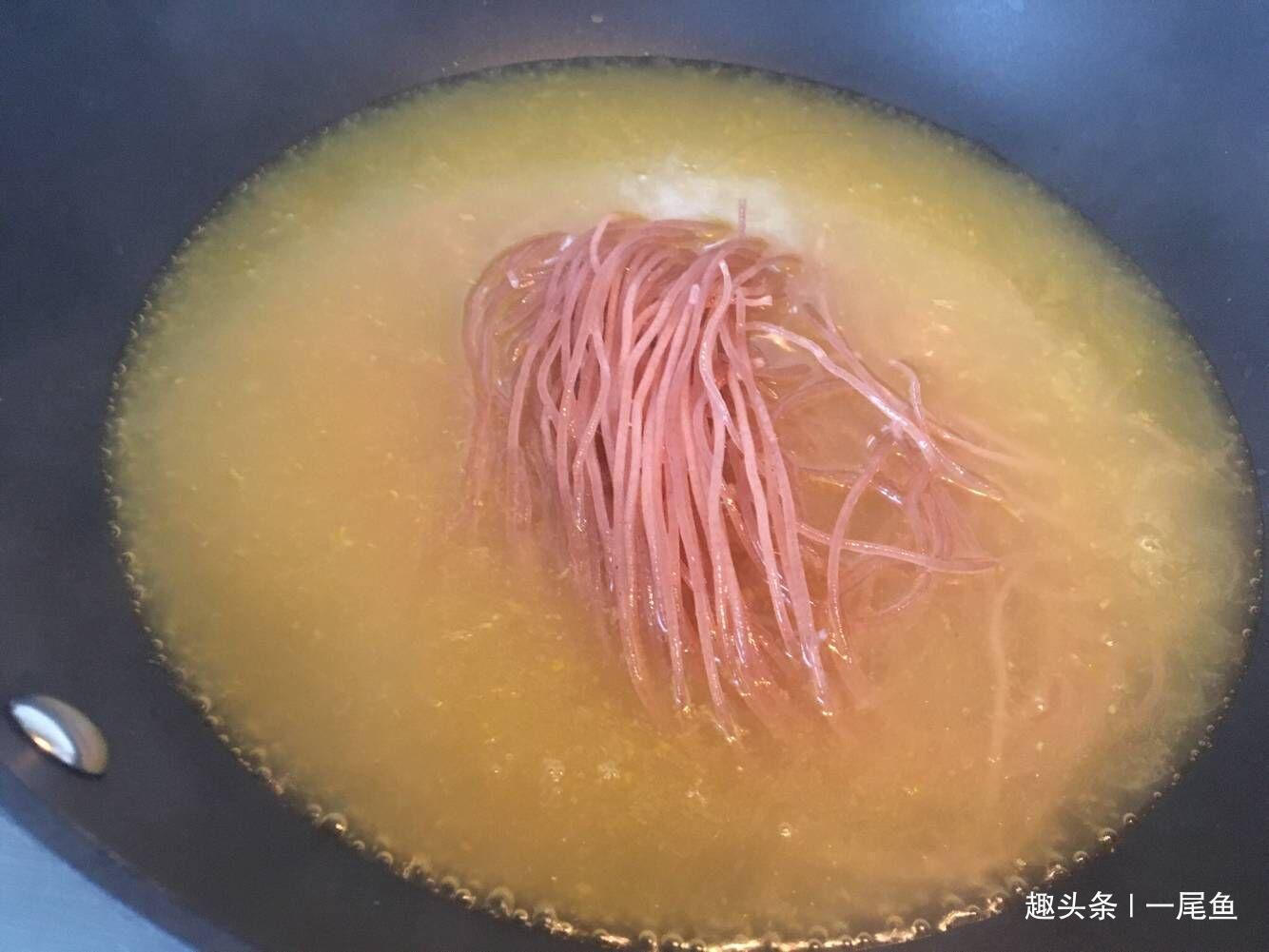 天冷不想做饭来碗这个,酸爽开胃,吃完全身暖和,好吃又不长肉