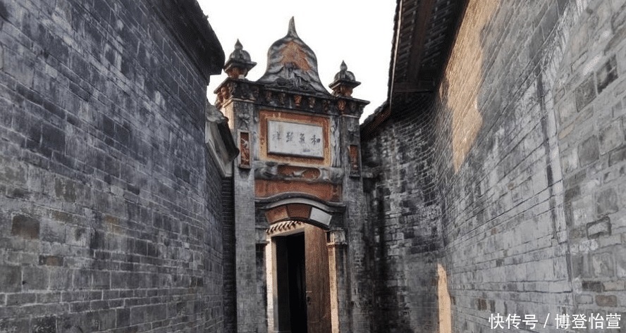 自杀|戴望舒自杀威胁,换来雨巷姑娘几句承诺,最终却败给了推销员