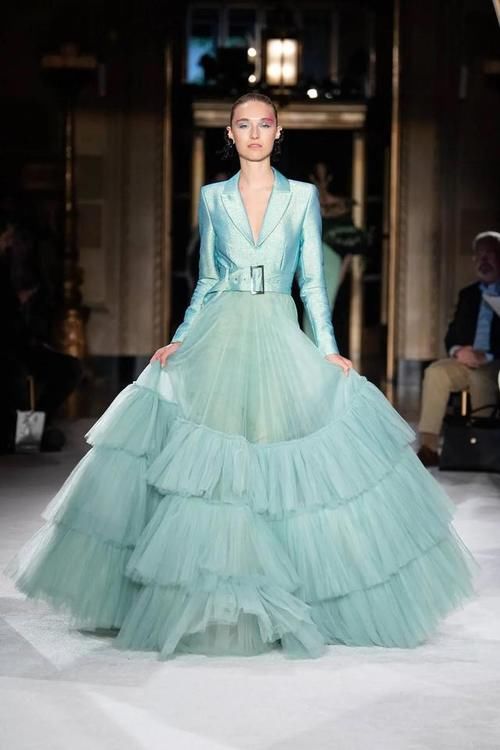 2021春季流行穿“浪漫色”！显白又时髦，真的美爆了