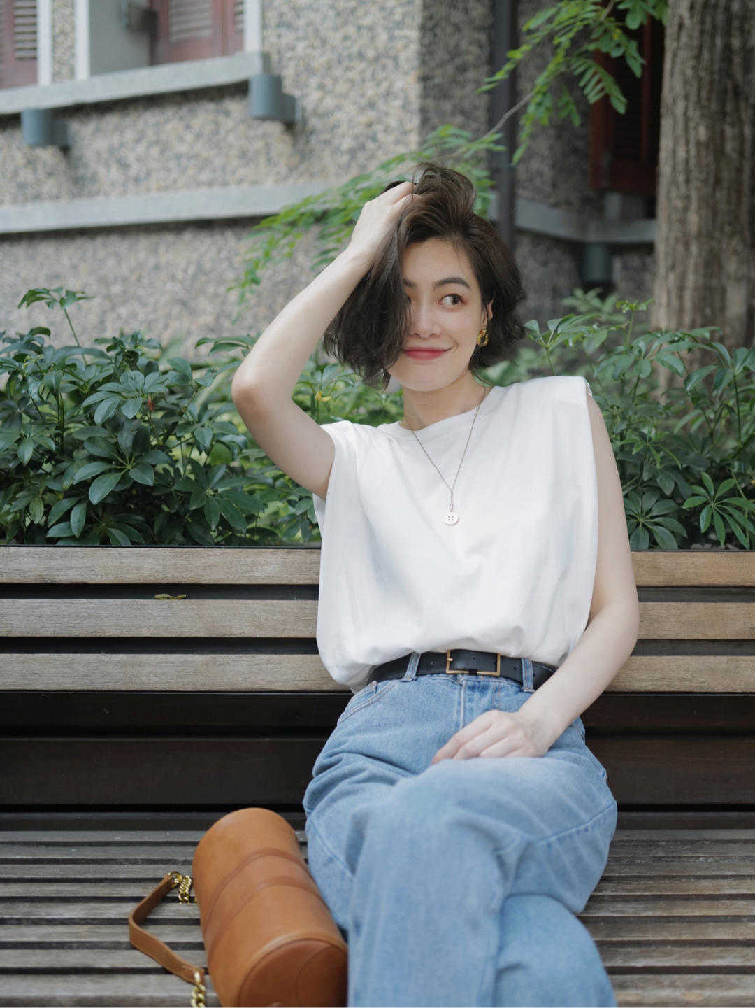 气质|牛仔裤这样搭配,你也可以变得很气质,简单又时髦