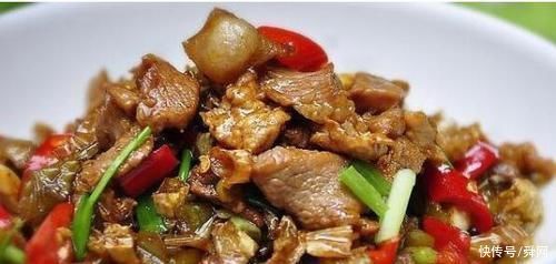 猪肉|俗话说“猪肉不花椒，羊肉不八角，牛肉不韭菜”，这样做菜到底有没有道理?