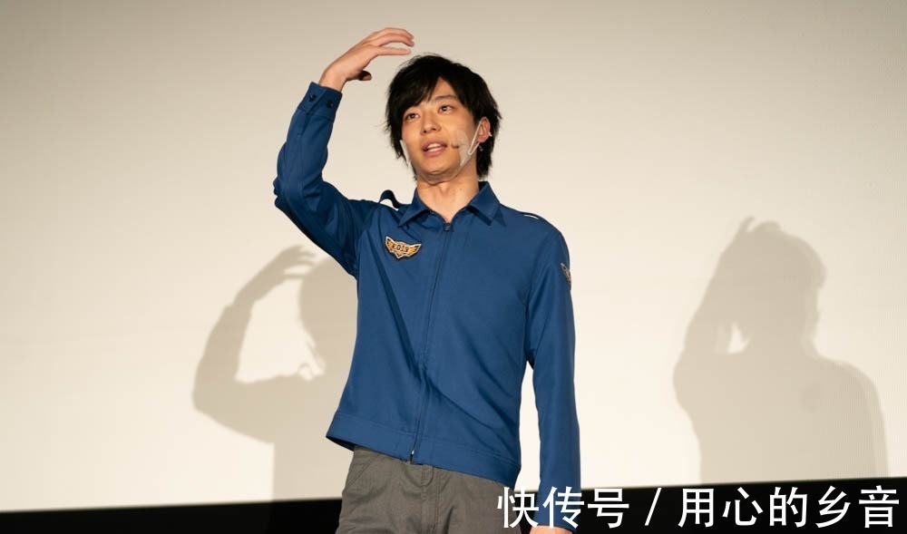 代奥特曼|历代奥特曼交接的感人场景,小陆哭得最惨,然后客串的也最多