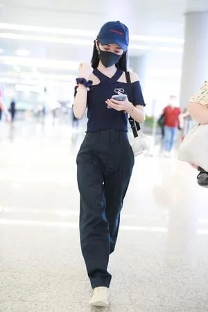 美女全身照