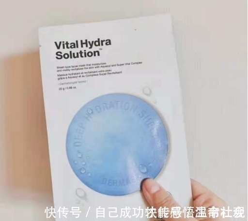 痘痘 建议女生护肤远离这四个“坏习惯”,不然皮肤变差,黑头痘痘变多