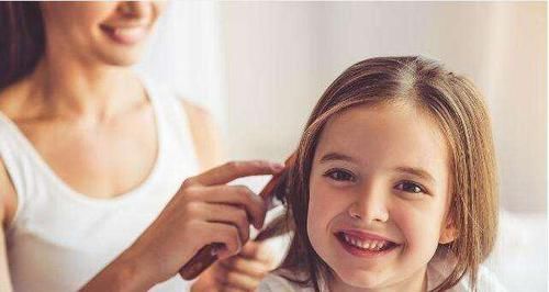 妈妈|8岁女孩检查出内分泌失调,事后医生斥责其不负责任