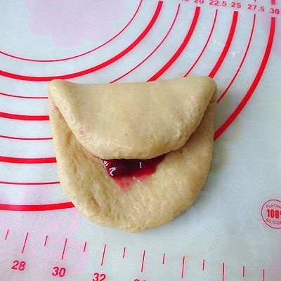 杂粮果酱橄榄包