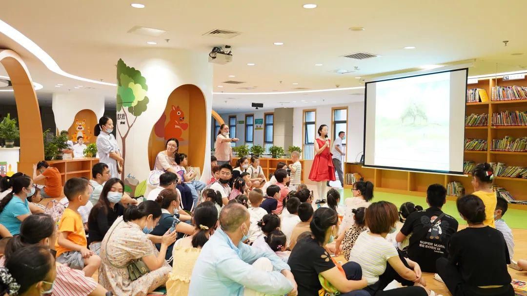 小读者们|打卡最美图书馆！六图迎来10位来自合肥的小读者