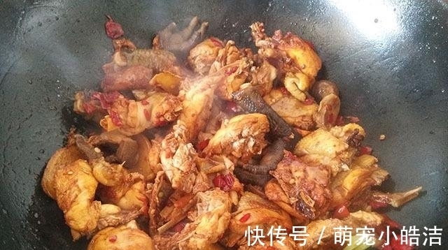 鸡肉|秋天,这肉要多吃,1斤猪肉能买它3斤,营养极高,炖着吃最香