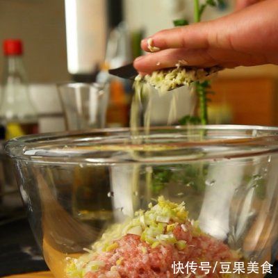  东北卷煎这样做好看好吃又解馋，孩子天天吃不够