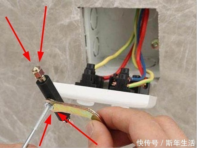 小夜灯|电线坚决不埋墙里，太聪明，去一趟东北才知道，拍照片给大家学学