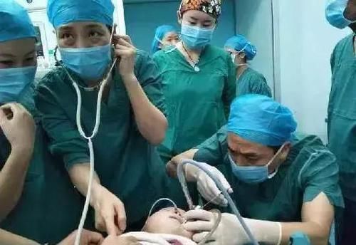 粗纤维|3岁男孩,昏迷不醒,入院三小时后离世,医生你们不配做父母