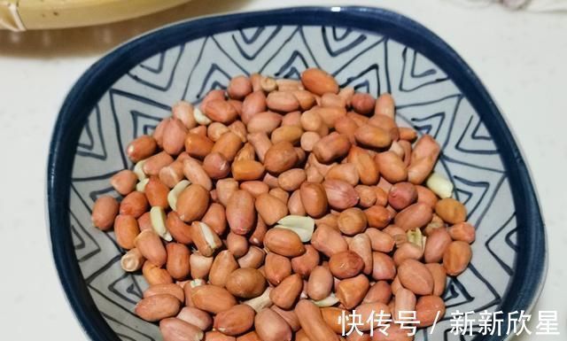 花生米|炒花生米,这样做更入味,又酥又香,放几天都不返潮,家人爱吃