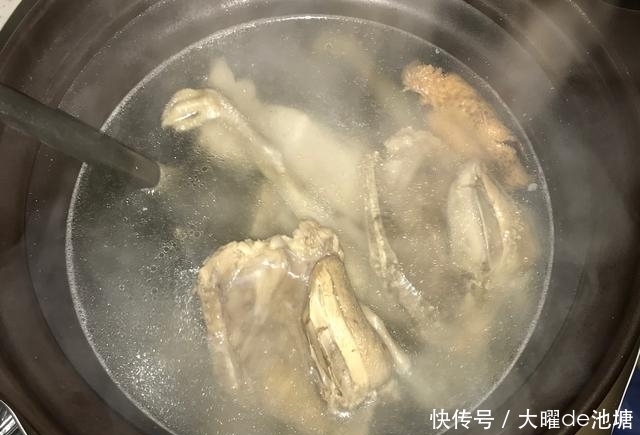  入冬之际，这汤多给孩子喝，提神醒脑，增强记忆力，听讲更认真