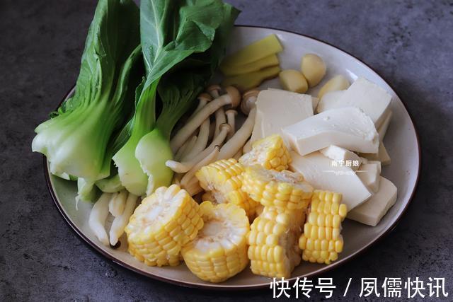 清洗干净|秋天不喝这道汤太可惜，补水去秋燥，还能美容养颜、提高免疫力