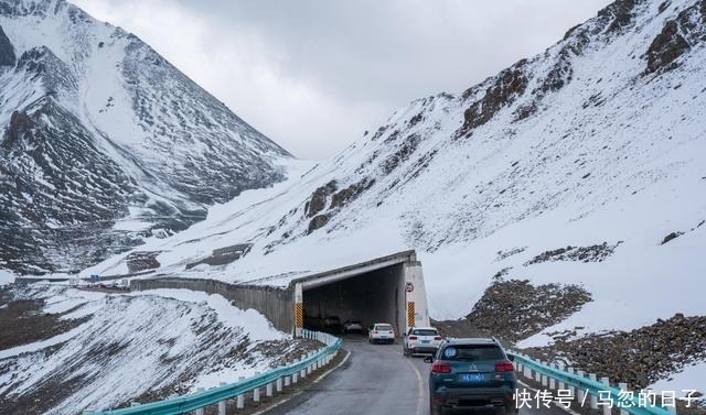 独库公路，就这条，一年只开五个月的公路