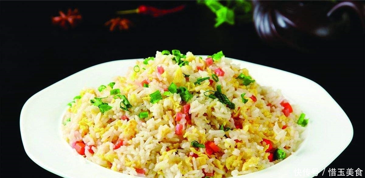 难怪|炒蛋炒饭到底是先炒蛋还是饭?很多人都弄错,难怪做出来不好吃
