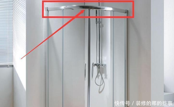 淋浴房|淋浴房要不要做到顶?听了老师傅的一席话,后悔装错了!